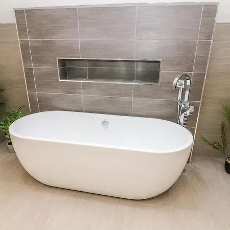 Low Wood House Дом отдыха Улверстон